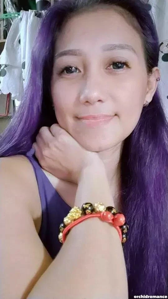 Hera Profile image 1