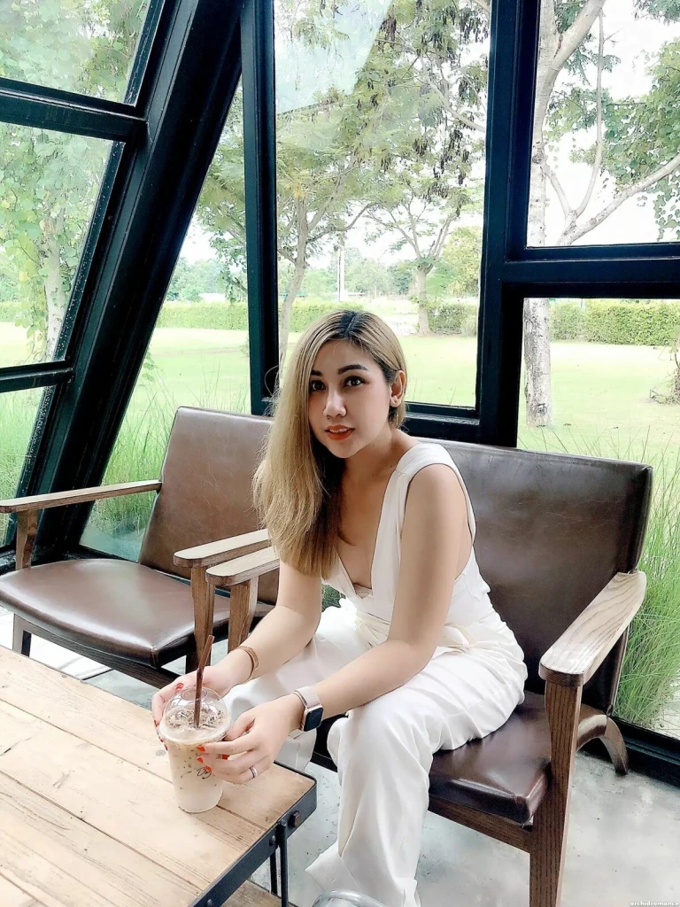 Tina Profile image 3