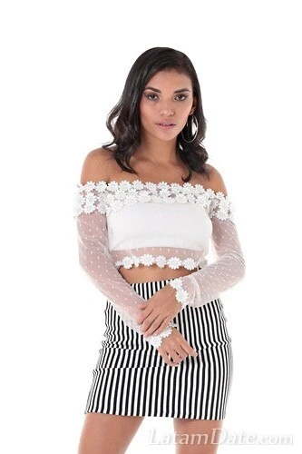 Paola Profile image 2