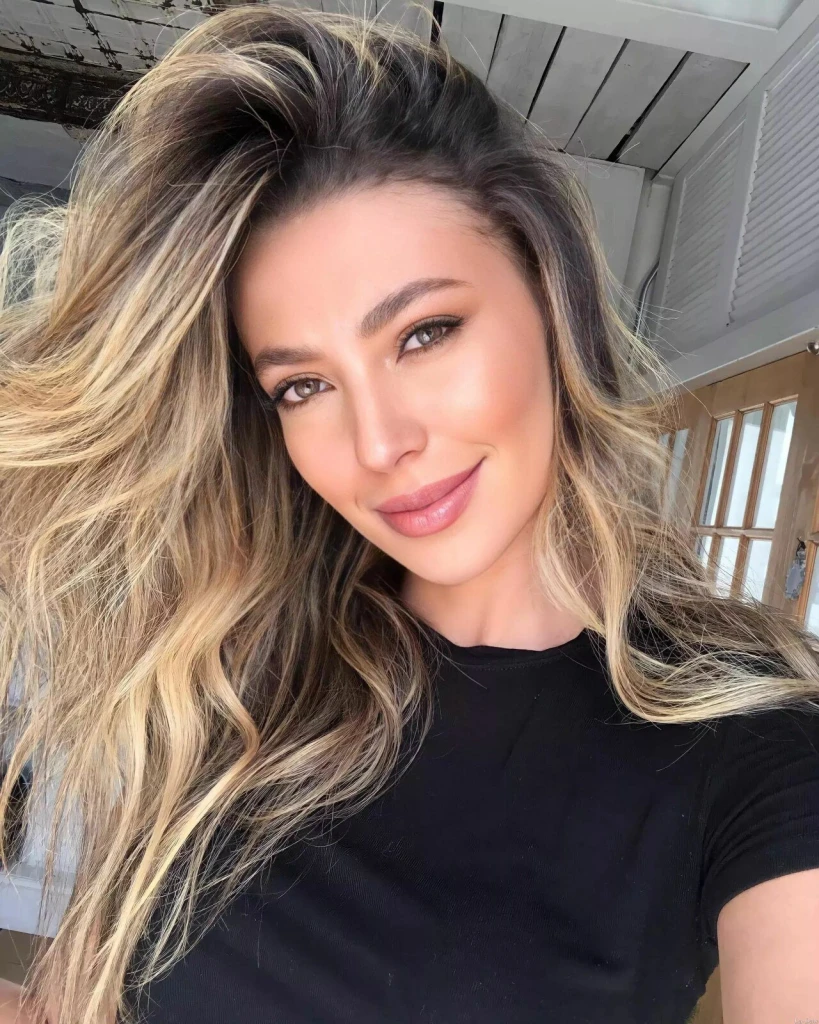 Heloisa Gabriella Profile image 5