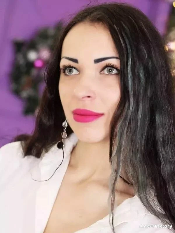 Tatiana Profile image 5