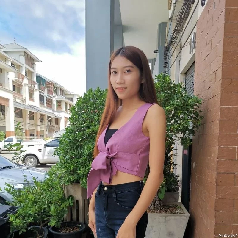 Napaporn Profile image 4