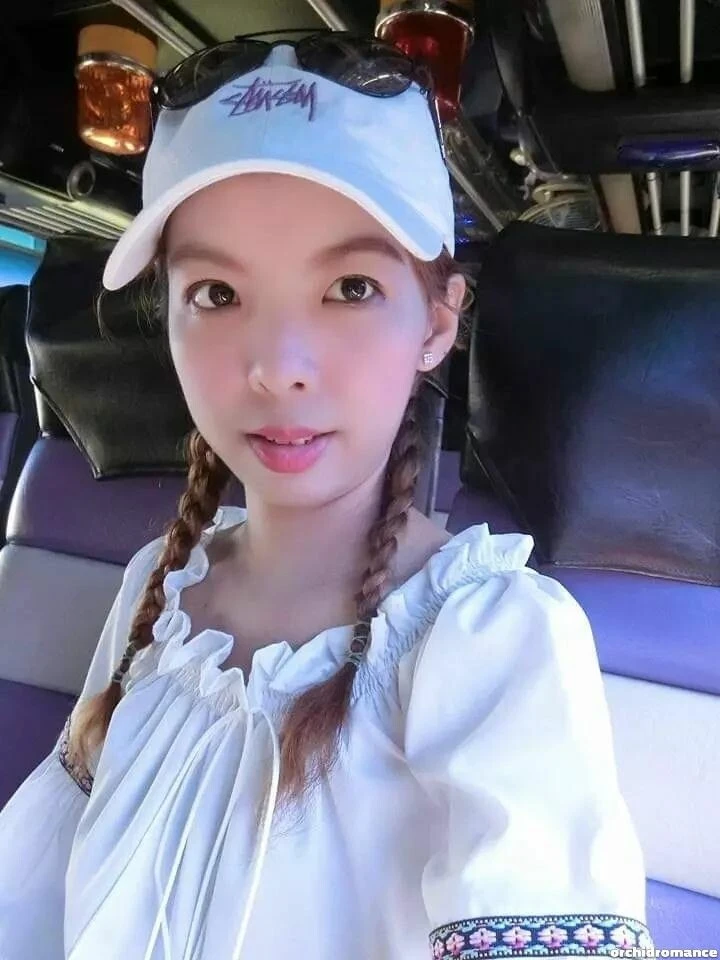 Jutarat Profile image 3