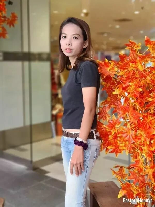 Jutarat Profile image 5