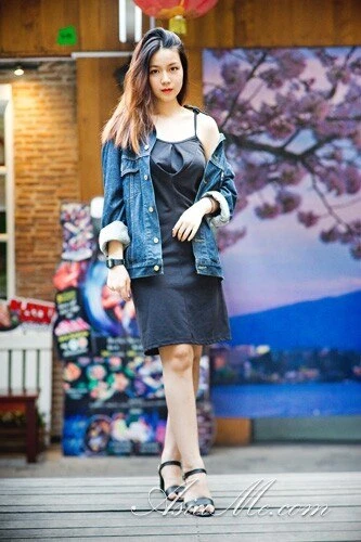 Atom Profile image 1