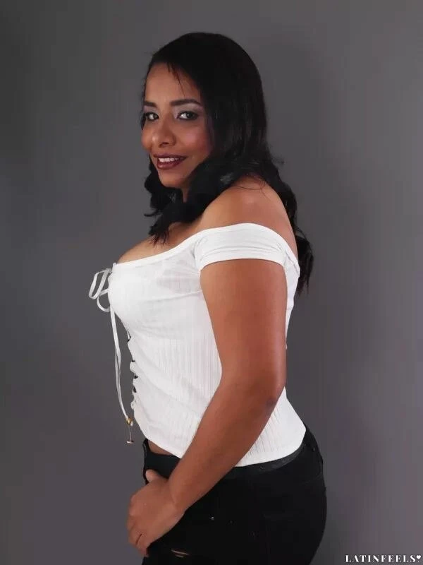 Yiovanna Profile image 5