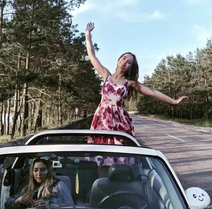 Zhanna Profile image 1