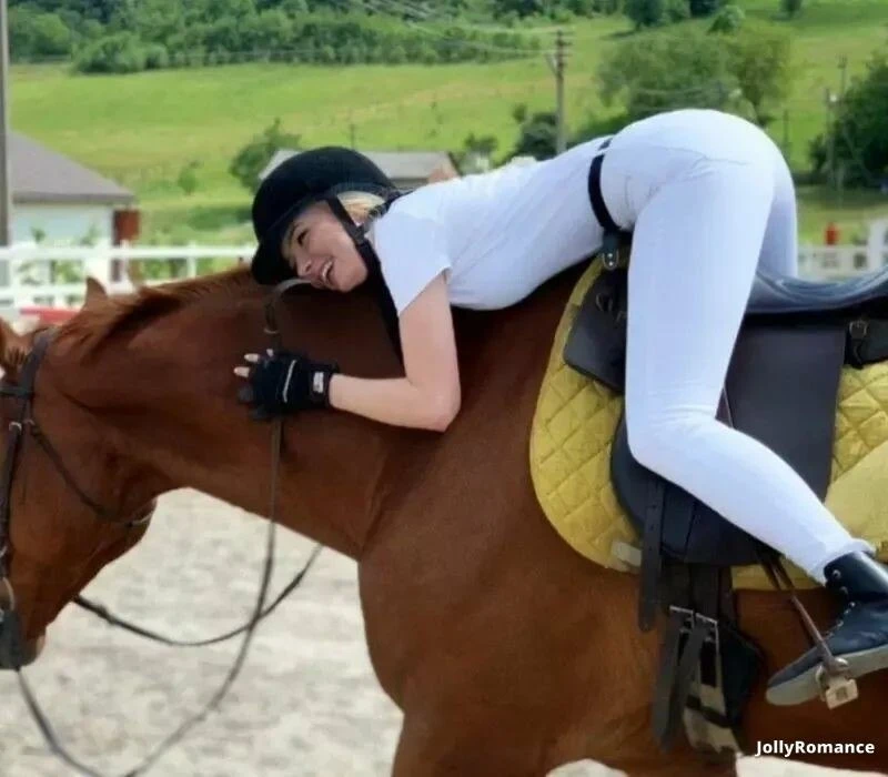 Maria Profile image 2