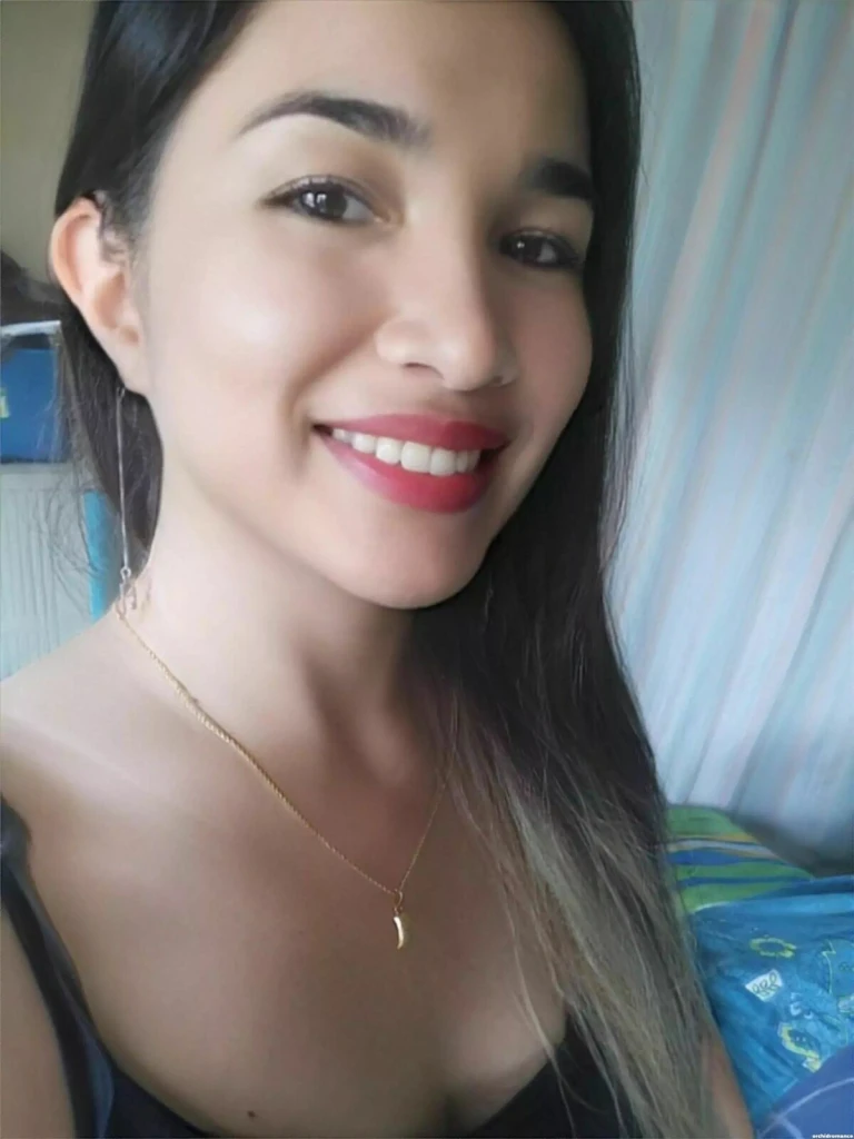 Dolly Profile image 1