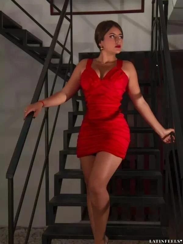 Paola Profile image 1