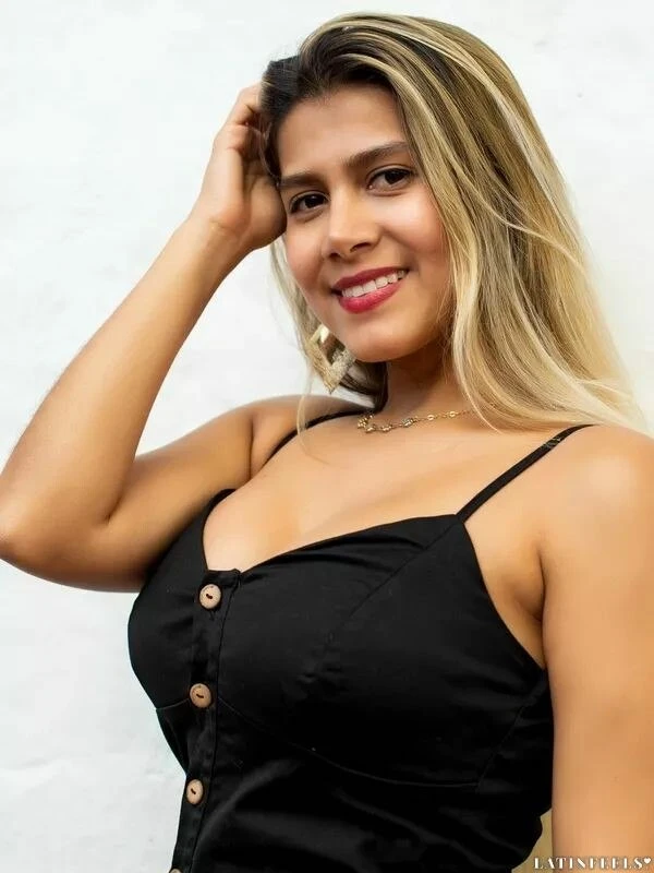 Yolima Profile image 1