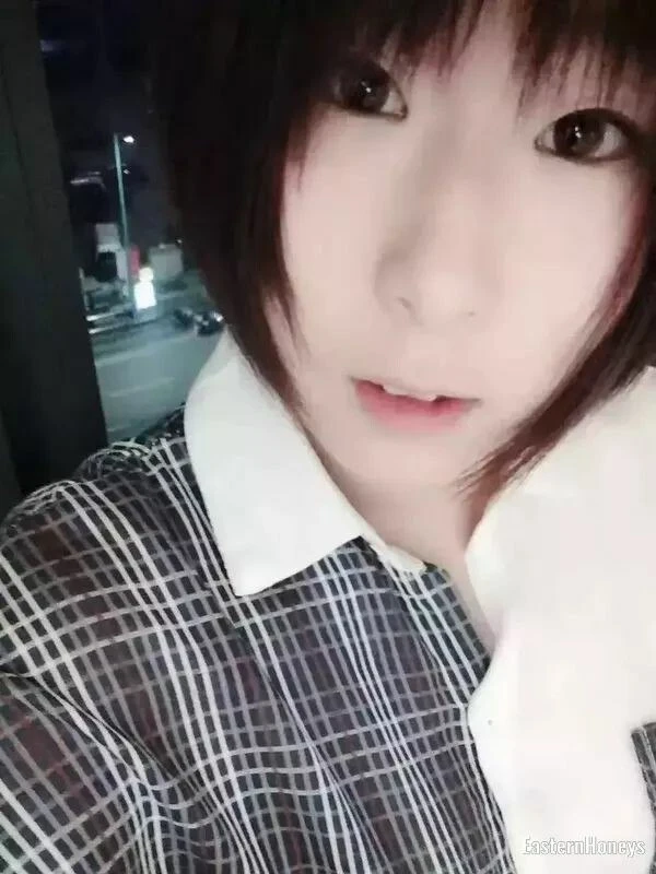 Linlin Profile image 4