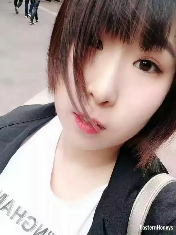 Linlin Profile image 2