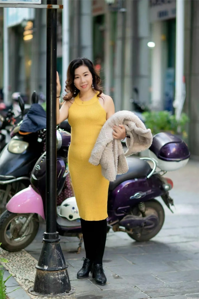 Amanda Profile image 3