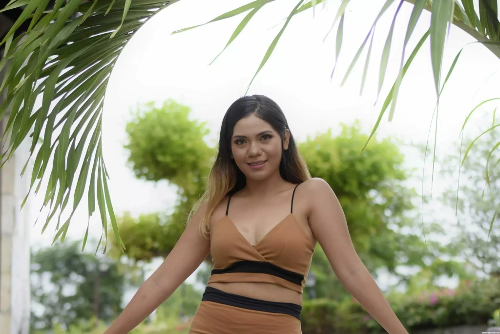 Hira Profile image 2