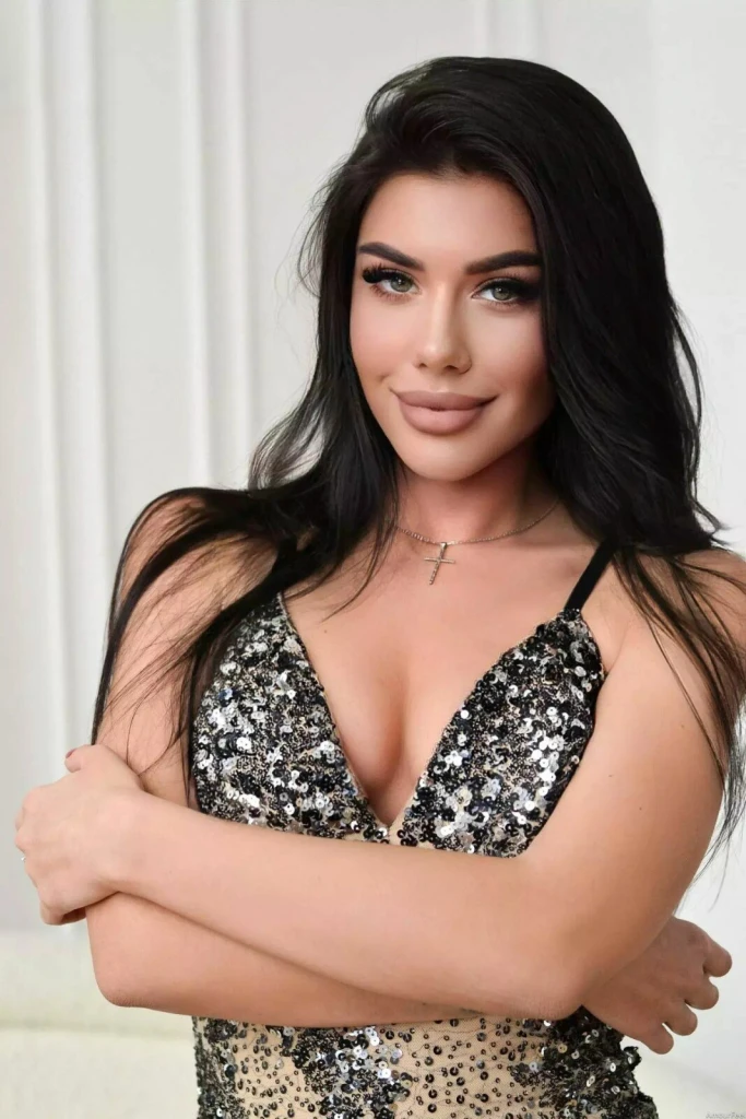 Kseniia Profile image 4