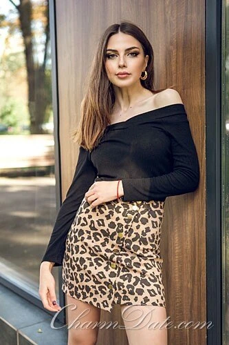 Kristina Profile image 1