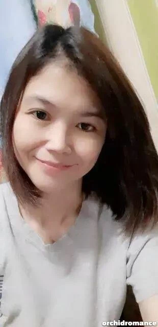 Camille Profile image 2