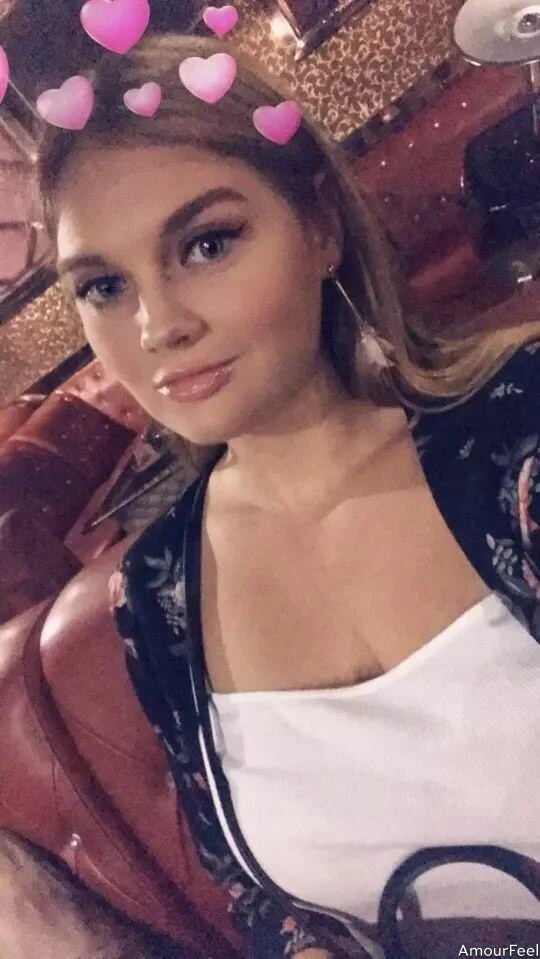 Anna Profile image 3