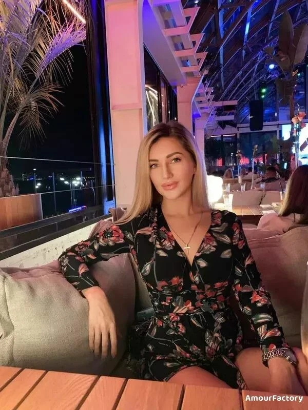 Elizaveta Profile image 3