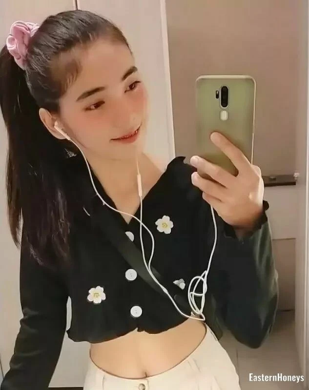 Pintip Profile image 1