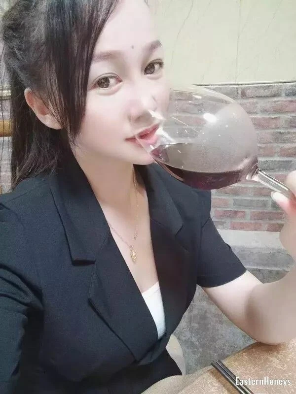 Lixin Profile image 4