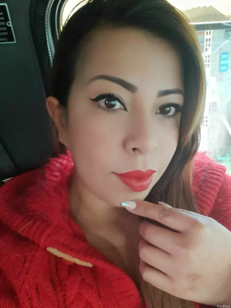 Johana Profile image 2