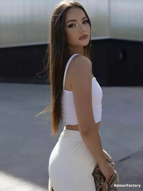 Svetlana Profile image 1