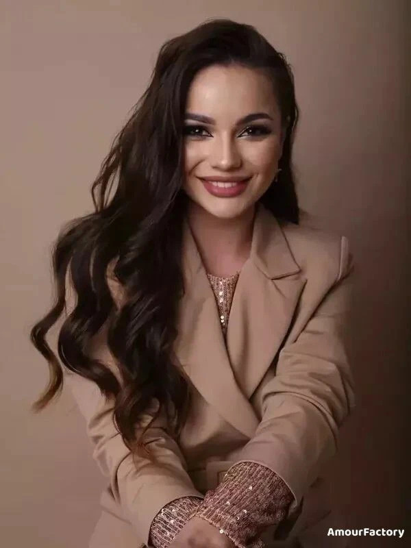 Svetlana Profile image 3