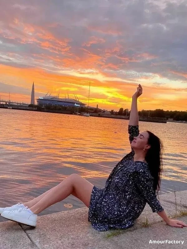 Ekaterina Profile image 1