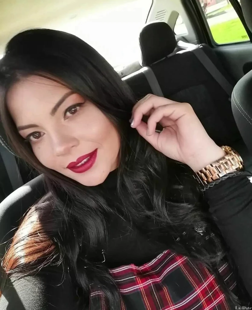 Yulieth Profile image 3