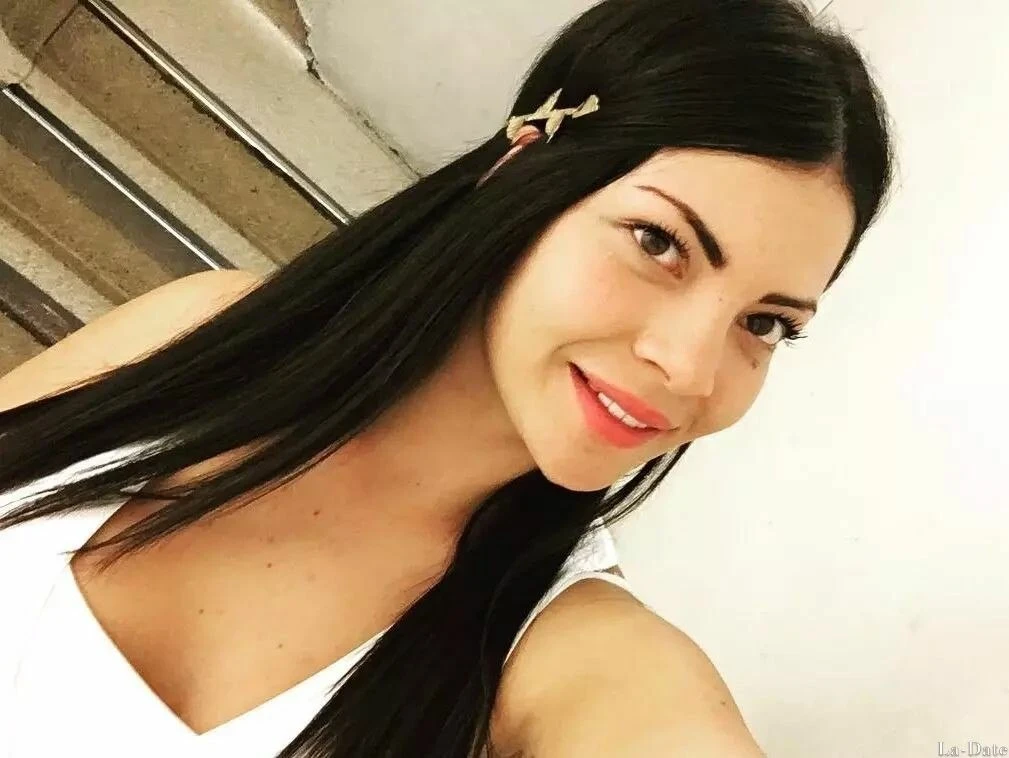 Yulieth Profile image 4