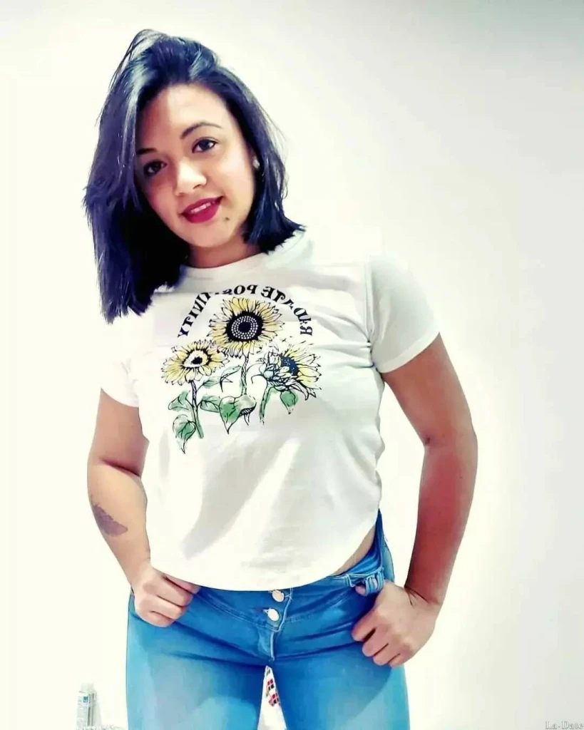 Daniela Profile image 1