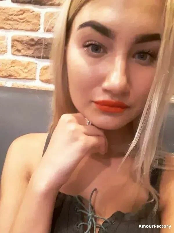 Helena Profile image 1