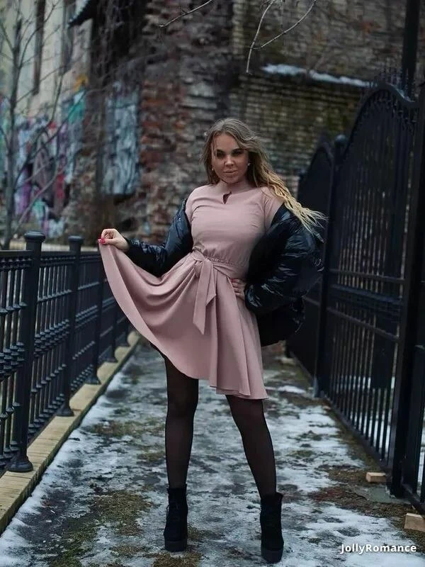 Veronika Profile image 1