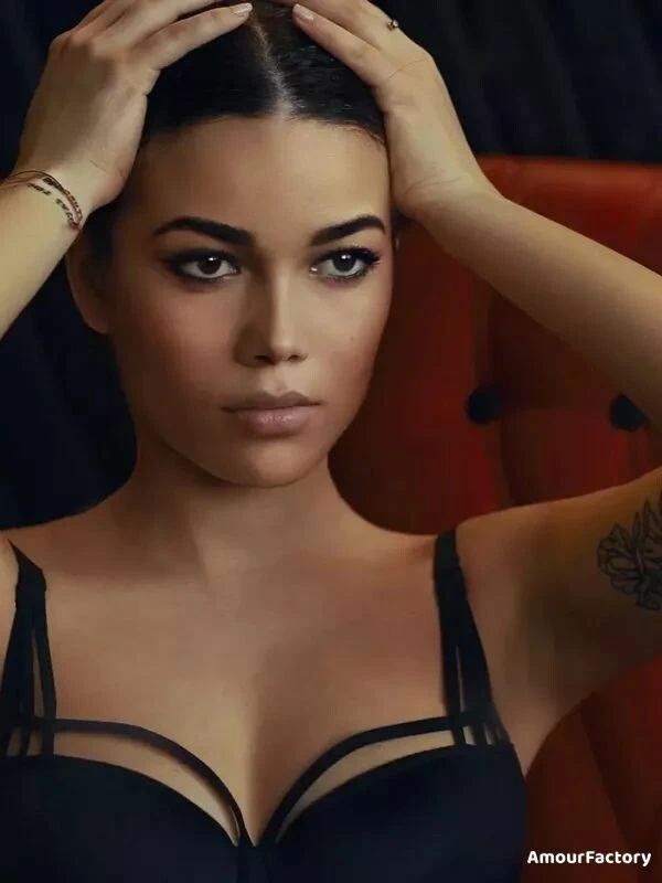 Olesya Profile image 1