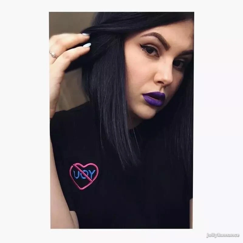 Anna Profile image 3