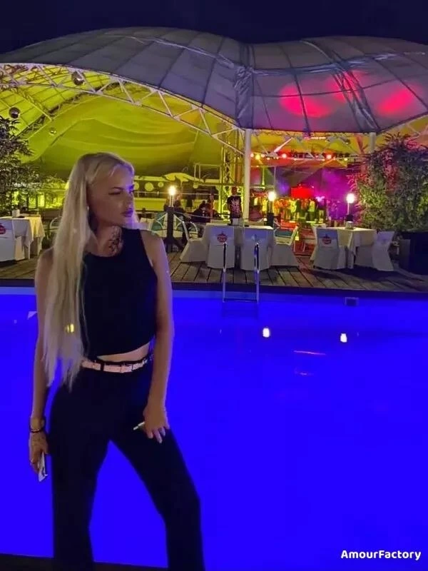 Anastasiia Profile image 2