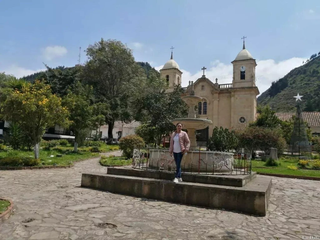 Catalina Profile image 4