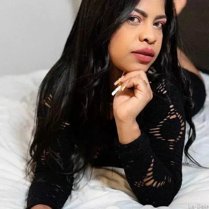 Valentina Profile image 3