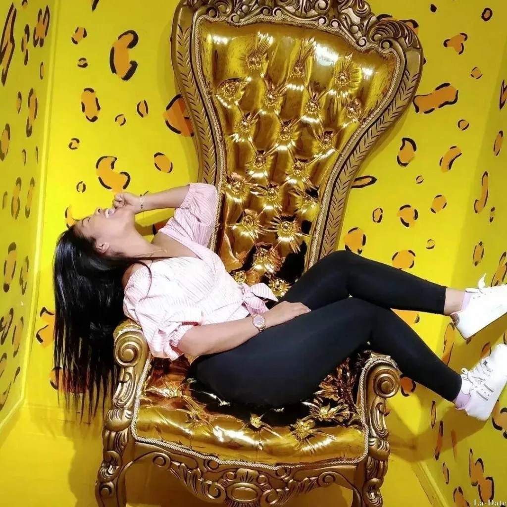 Valentina Profile image 1