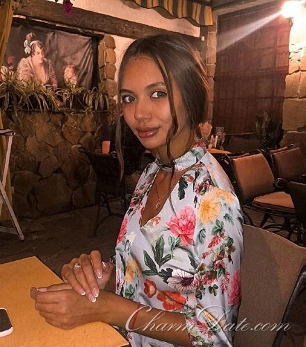 Aliia Profile image 2