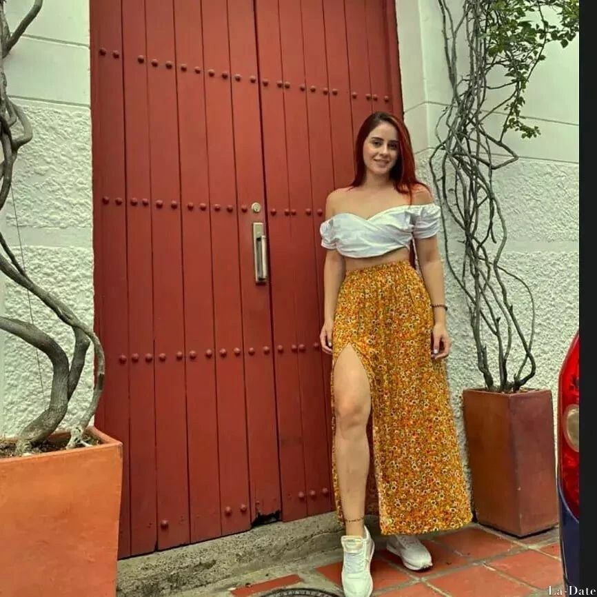 Yeimi Profile image 3