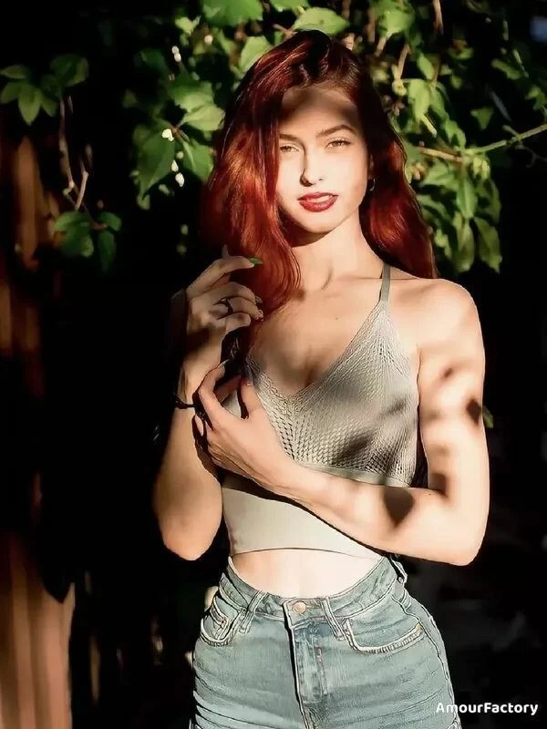 Anna Profile image 4