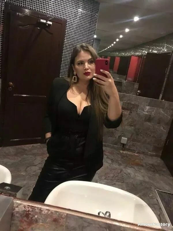 Nadezhda Profile image 1