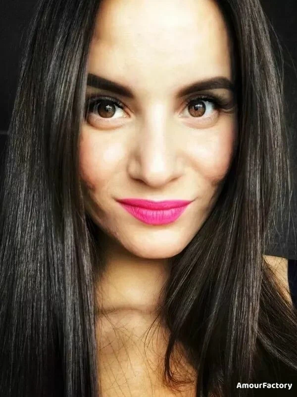 Yana Profile image 1