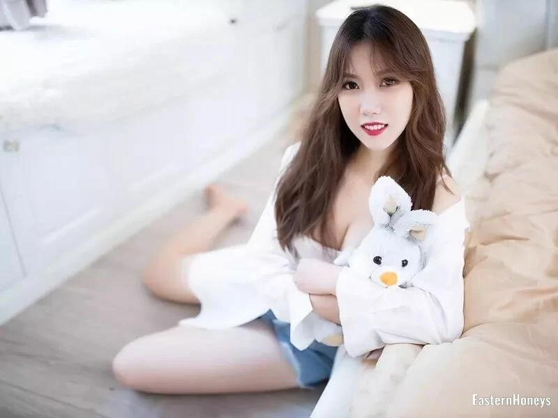 QIng Yu Profile image 4