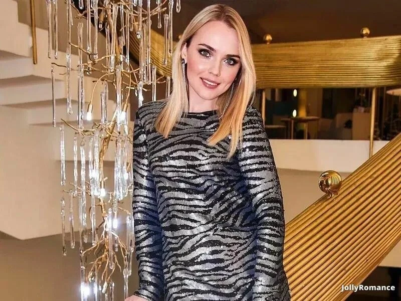 Angela Profile image 1