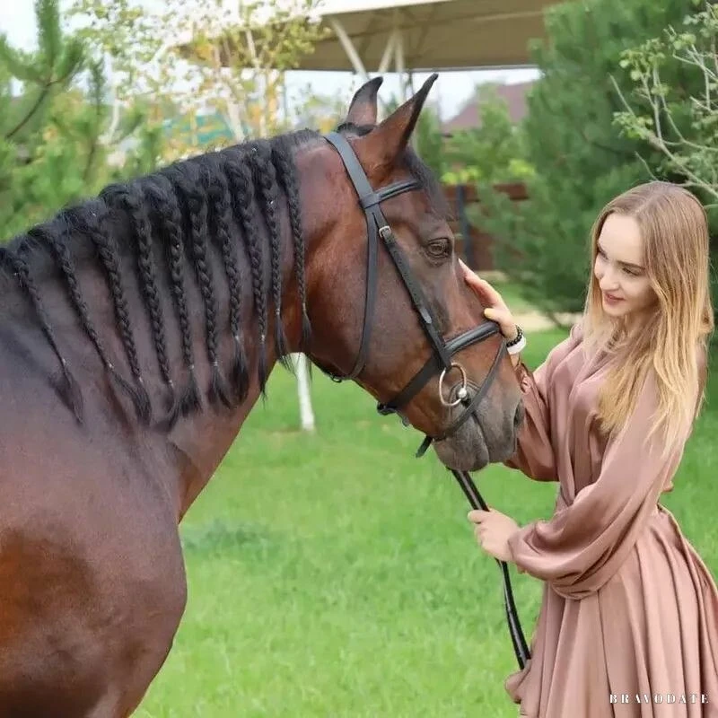 Aleksandra Profile image 3