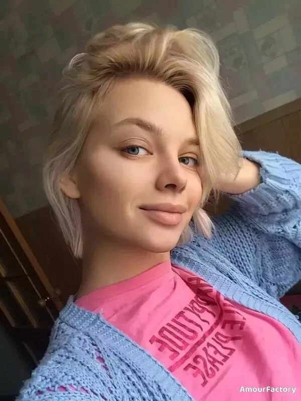 Ekaterina Profile image 4